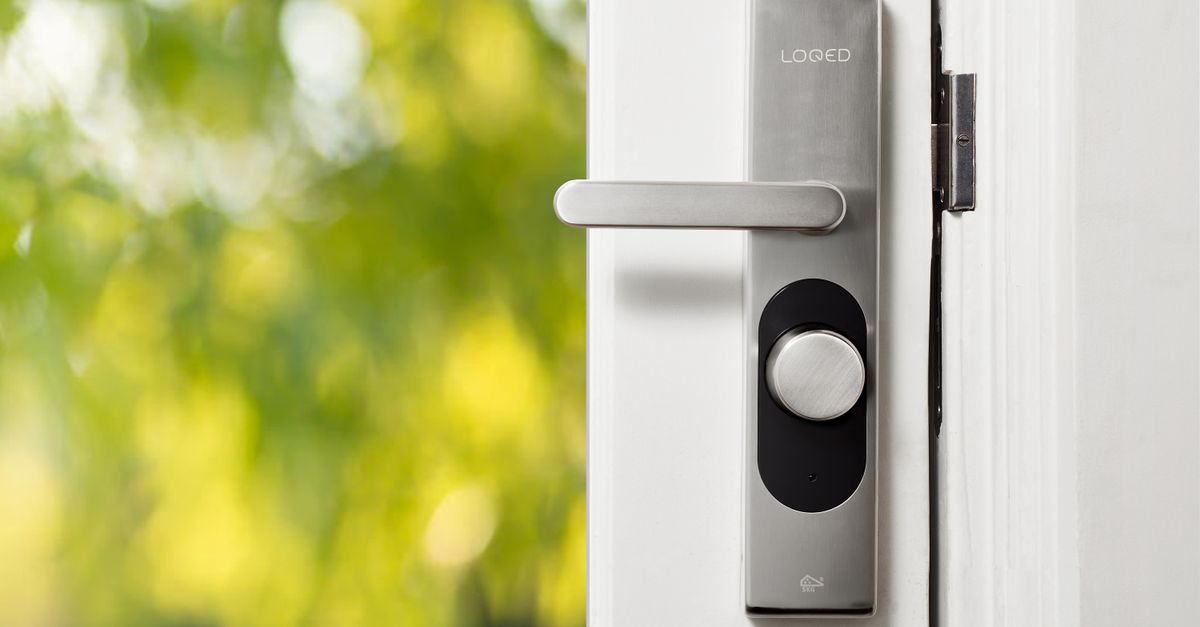 door security hardware — Surf City Locksmiths
