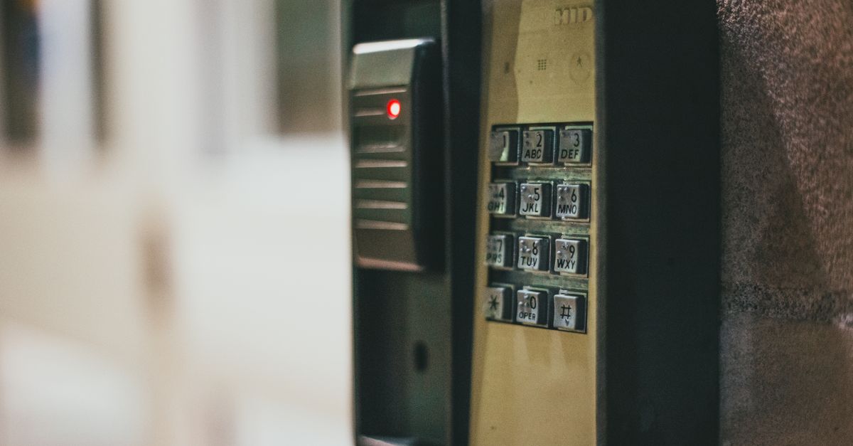 door security hardware — Surf City Locksmiths