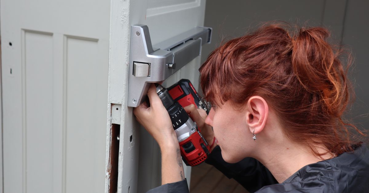 door security hardware — Surf City Locksmiths