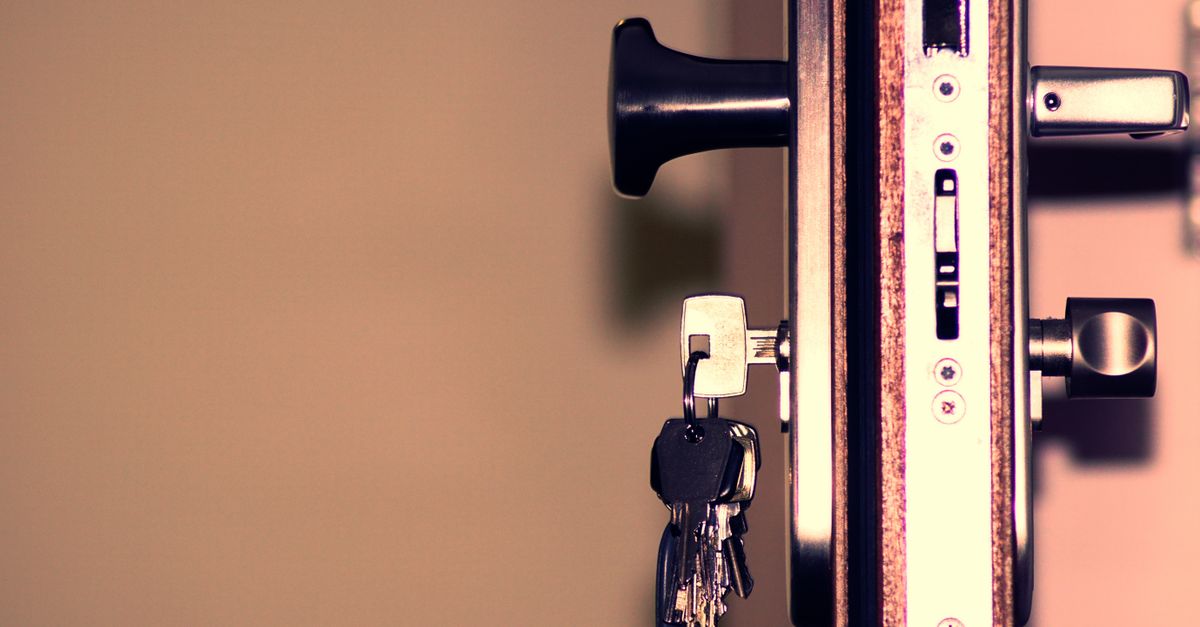 Lock Rekeying vs. Full Lock Change: When Each One Is the Right Call — Surf City Locksmiths